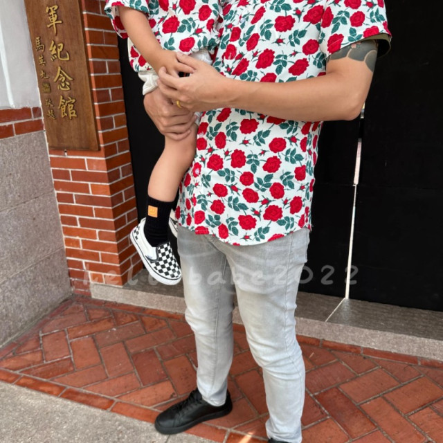 ꒰親子꒱ 正港男子漢獻上玫瑰花