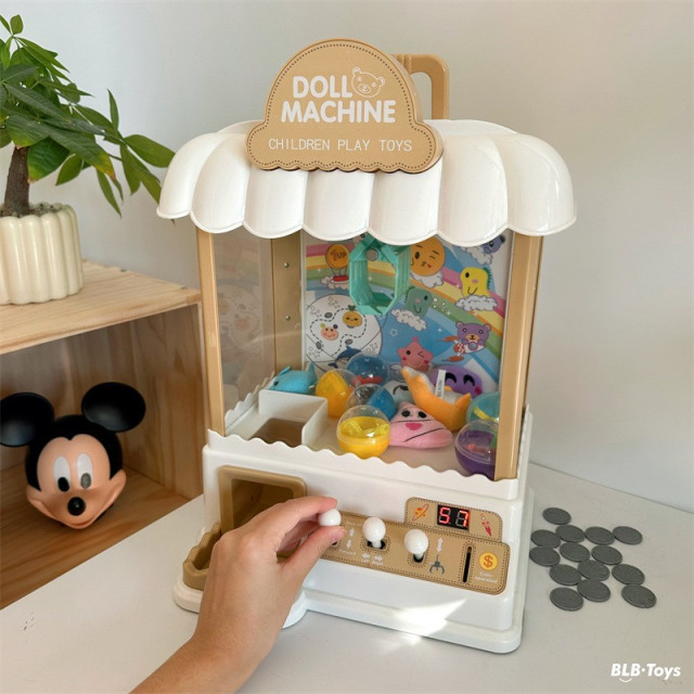 在家就能投幣玩娃娃機