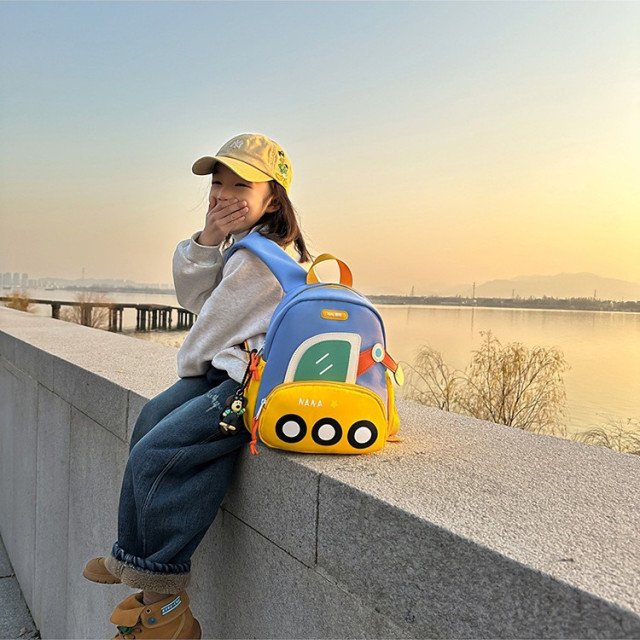 ꒰幼兒園必備꒱挖土機輕量書包