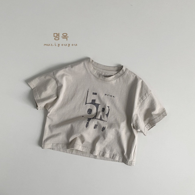 ꒰80-130cm꒱夏日刷舊字母奶茶TEE